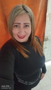 Danna_topless Public Pic 7