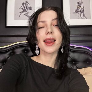 SylviaHunter my streaming vibe Pic 2