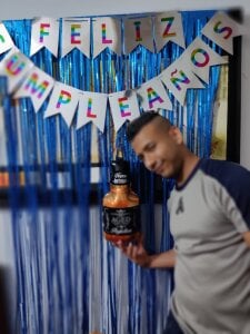 MatBrussel Mi Cumpleaños صورة واحدة|MatBrussel Mi Cumpleaños صورتان|MatBrussel Mi Cumpleaños  5 صور|MatBrussel Mi Cumpleaños  5 صورة