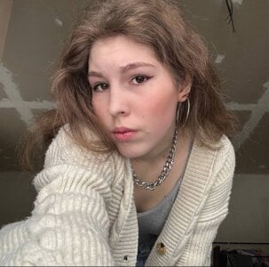 JoanieMochelのPublicの 5枚の写真