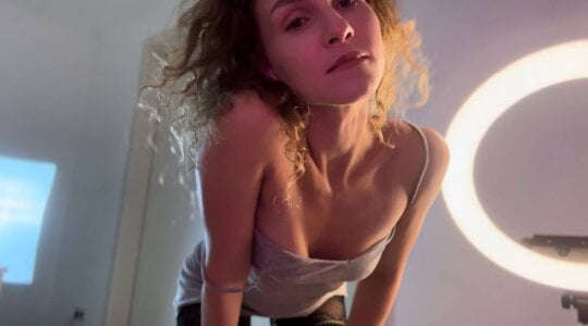 CarinaCurly Public Pic 3