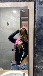 mia_ellieth Public Pic 3