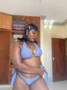 hotshie666-cumのThick and sexy 💦😈の枚の写真