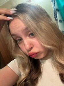 ZoraDearmon Study Break Tease Pic