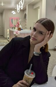 StephaniRoger Public Pic