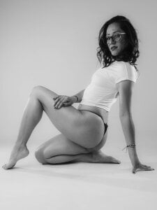 Samantha__cooper black and white 사진 8