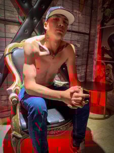 Alan_Leone Public Pic 5