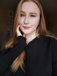 AnikaLipps Public Εικόνα