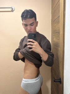 snakeeboy Public зображення 6