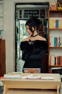 My body is ur best novel de ElleDiane  photos