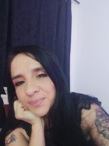 Becca_Fremman un poco mas hot Billede