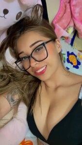 Antonella_mc Public Pic 9