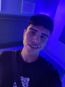 Leo_green21 Love you Pic 3