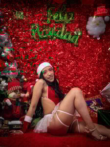 Taylor_Bms Merry Chirstmas Pic 4