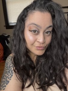 Tillymarie Little ol me 🤎🖤🤎🖤🤎 Gambar 3