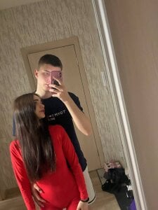 I'm with my friend Sofia. de DenisSofiaa  7 photos