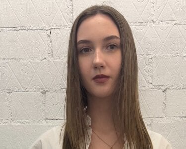 DionneRiscen: Public ( 2 фото)