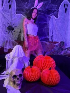 DanielaMonroe “Salté directo a tus fantasías…” 😈✨ Gambar 5