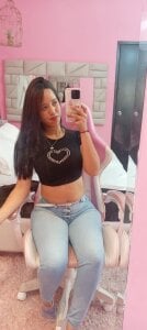 stephanie_monroe0 Just me and myself!! 💖🙊 Pic 3