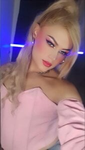 VeryHotGill Public Pic