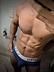 JahsHot Public Pic 9