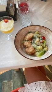 LisaSmiths Good evening Pic 3