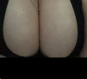 jaded0 Titties ( no nips) Pic