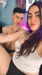 NickandAbby_ and when you miss us come see our photos! 💗 Immagine  5