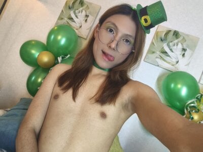 HAPPY ST. PATRICK’S DAY 🍀🌈💚✨🍻 de Eliot_Egan  5 photos