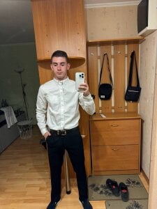 Tommy_Lidds Tommy is a gentleman Bilde 2