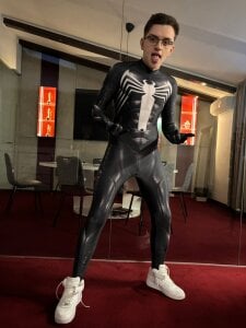 FelixStarkkSymbiote Spidey Cosplay Bild