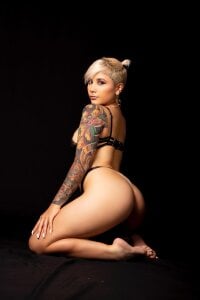 Nathalia_stone_How do I look with blonde hair?♥ Bild