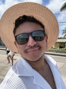 JhonnyRey27 Travels Pic 5