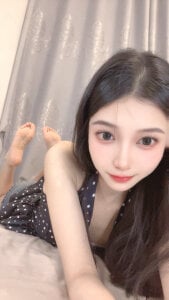 Nancy-999 Public Gambar 3