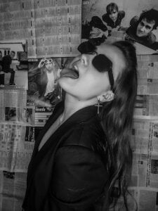 Crysta1Eva_ it's me Pic 3