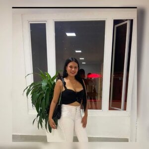 violetaluxx hottie slika