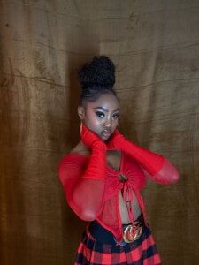 nikkystorm1_ CHRISTMAS VIBES♥ Pic