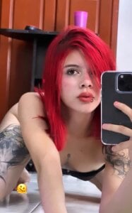 RedFuckDoll Public Pic 3