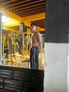 _TaylorBlack Gym time Immagine  5