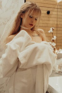 BellaSecrettt i’m your bride ? Hình 2