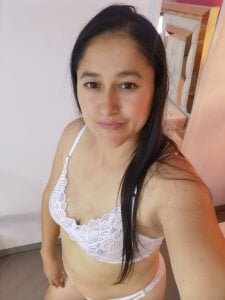 Public de charlote_hot69  2 Imagens