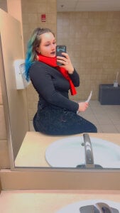 oliviahazee Big Sexy Blue 🦋💙🦋 Foto 2