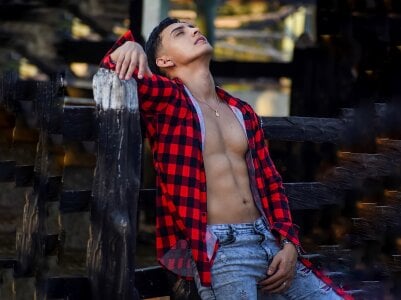 _Ryan_walker Public Foto 3