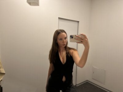 Katie____ Public Εικόνα