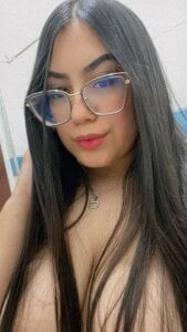 Kayla_Avila Public Pic 2