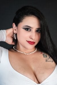 Emma_Walkerr_ untouched รูป  8