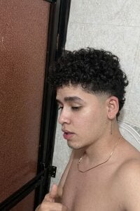 Mike_0233_ Hi!!! Hru 😛 Pic