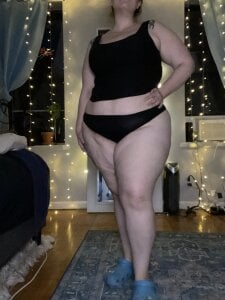 sylviahhh Public Pic 4