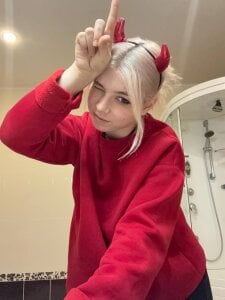 SibleyDurborow Devil? It's me!😈✨ Pic 5