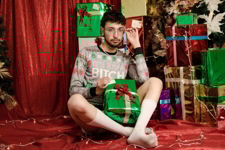 JonnyGreey Merry christmas Pic 5